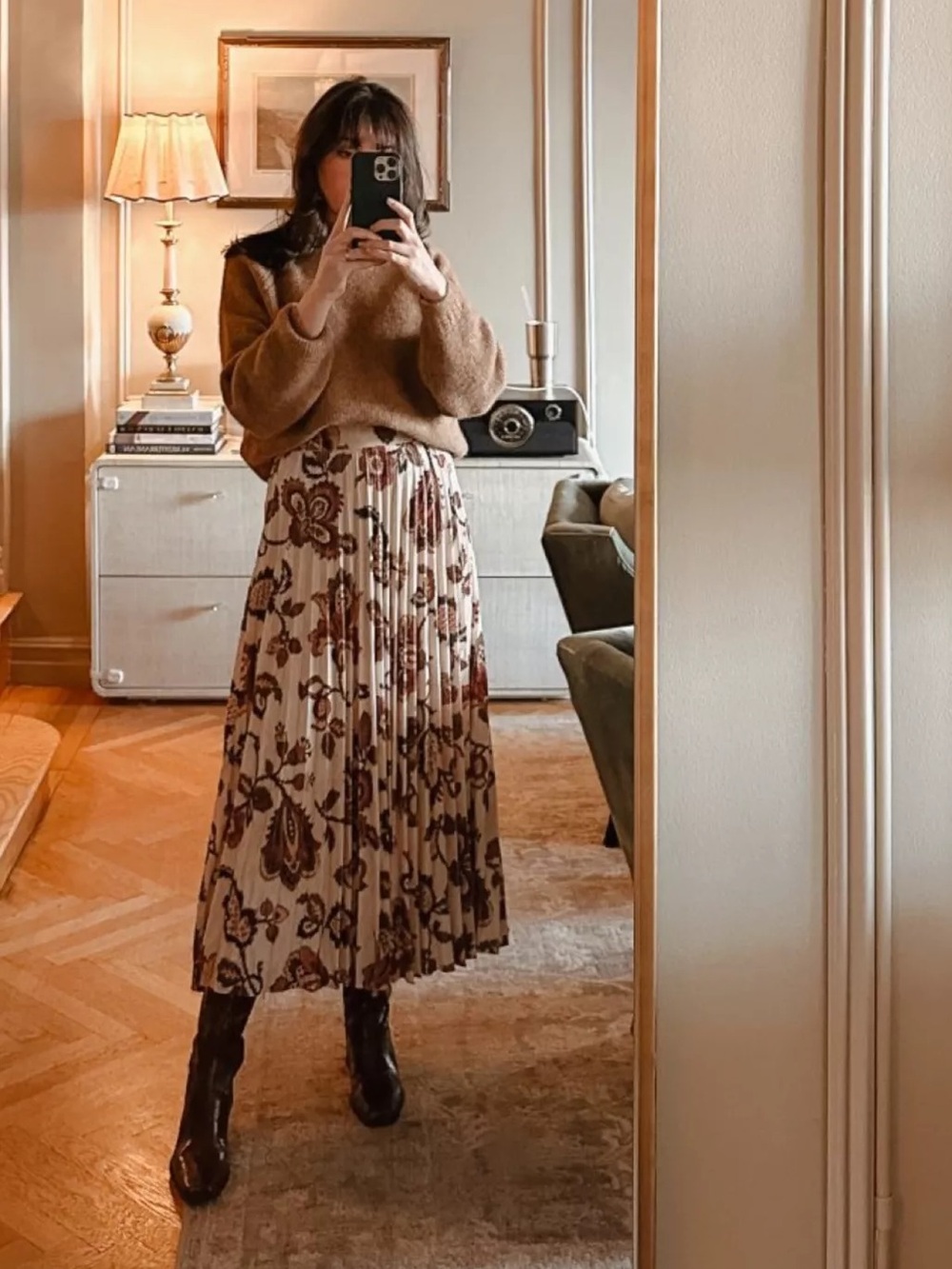 Sezane Velvet Pleated Floral ‘Dune’ Midi Skirt - Picture 3 of 10